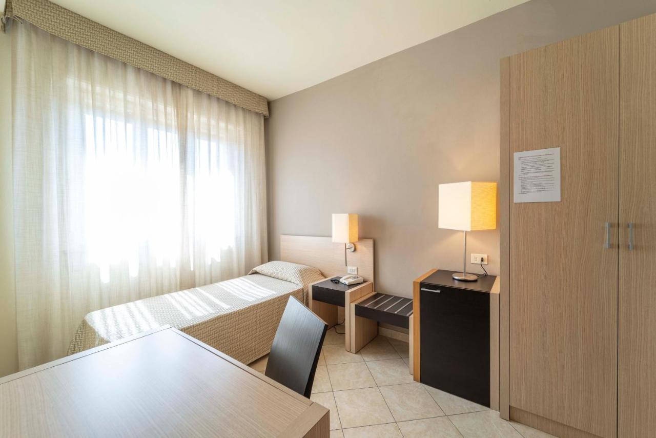 אלגהרו Hotel San Giuan מראה חיצוני תמונה