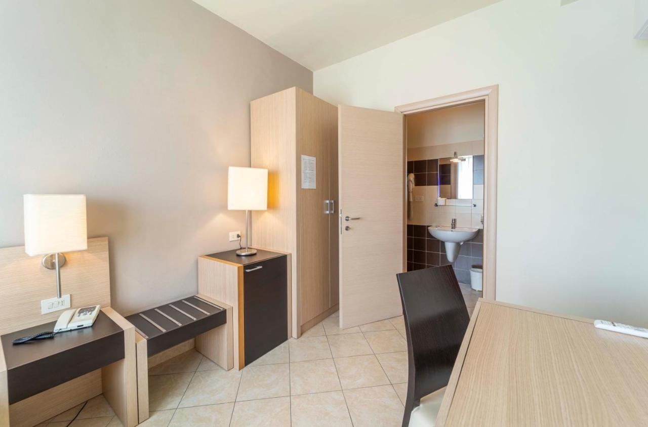 אלגהרו Hotel San Giuan מראה חיצוני תמונה